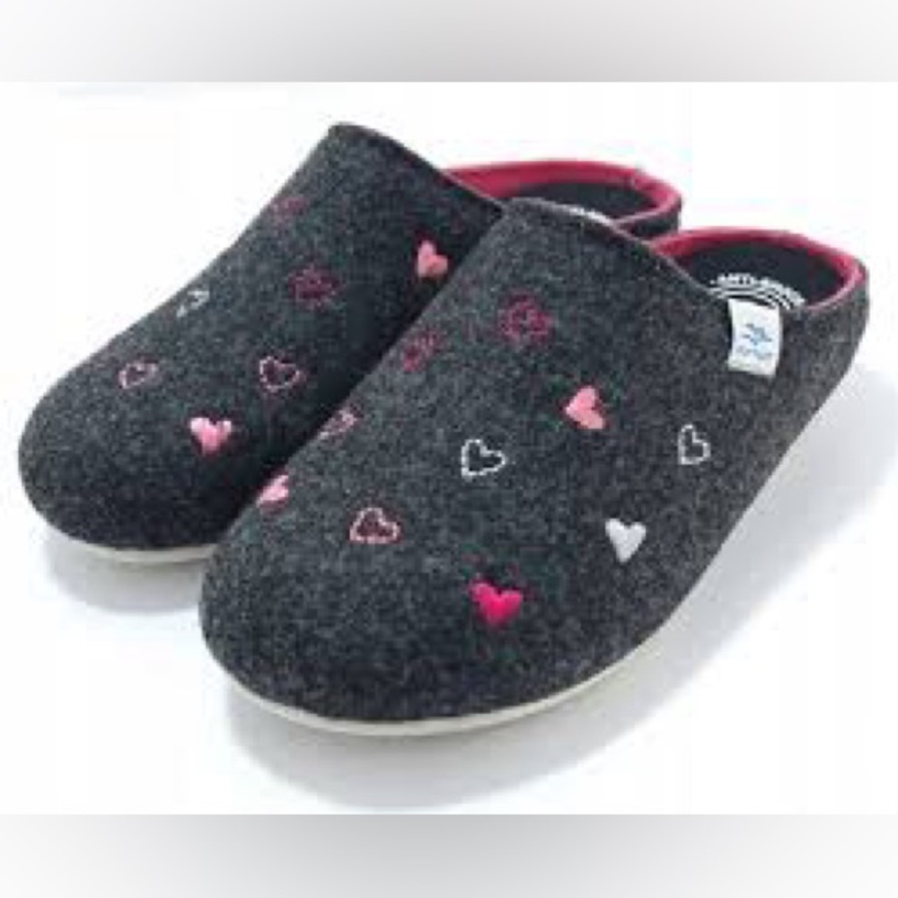 FLY FLOT Anatomic Comfort Slippers NEW